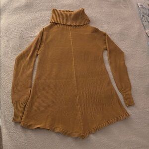 Renuar Tunic Sweater